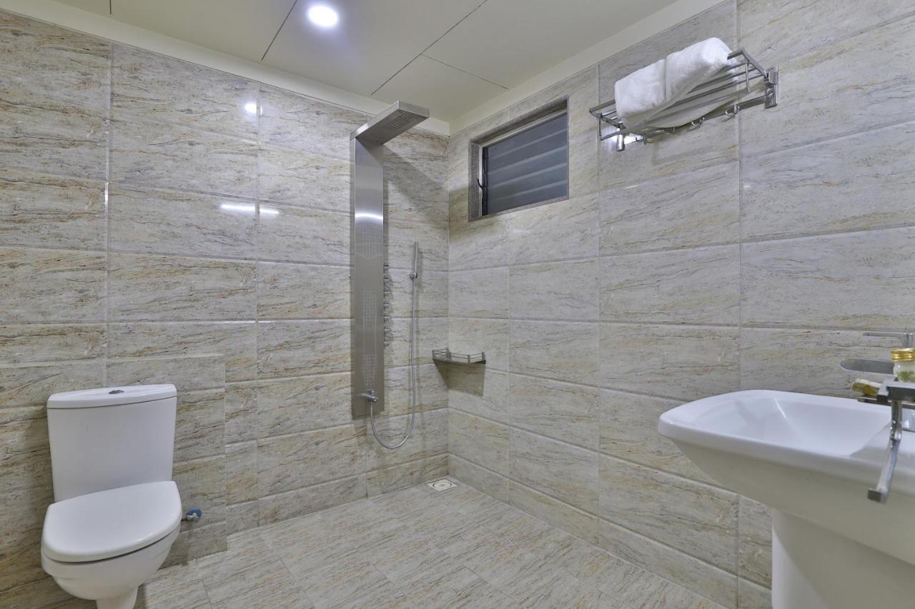 Capital O 47284 Atithi Resort Bharuch 외부 사진